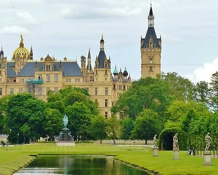 아파트 Ferienwohnung In Zentrum Schwerin