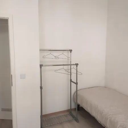 아파트 Ferienwohnung In Zentrum Schwerin *